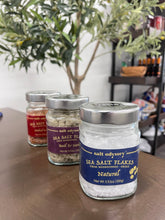 Load image into Gallery viewer, Salt Odyssey Basil and Garlic Sea Salt Flakes (free USA shipping included)
